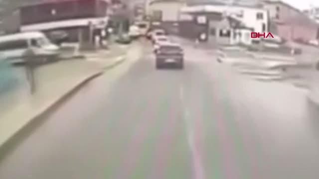 ALİBEYKÖY'DEKİ KAZA İETT OTOBÜSÜ KAMERASINDA