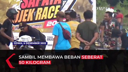 Seru! Puluhan Petani di Gowa Beraksi di Lomba Ojek Berlumpur