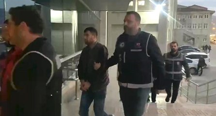 Sahte dolarla altın alan şüpheliler yakalandı