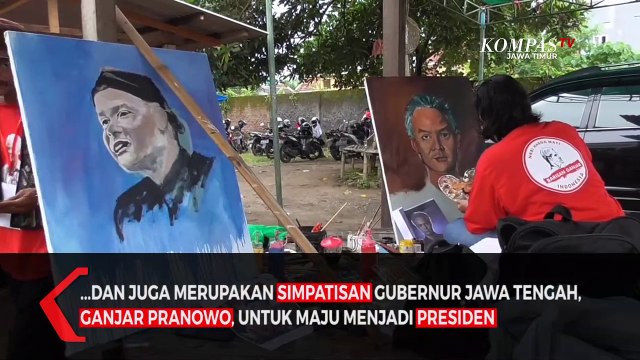 Puluhan Pelukis Jatim Unjuk Aksi Dukung Ganjar Pranowo Maju Pilpres 2024
