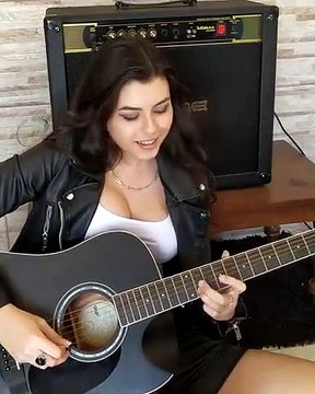 Queen Bohemian Rhapsody guitar solo