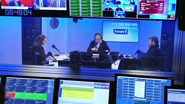 Débat sur le projet de loi Immigration : le débat de François Kalfon et Eugénie Bastié