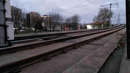 Tramvayın çarptığı genç hayatını kaybetti