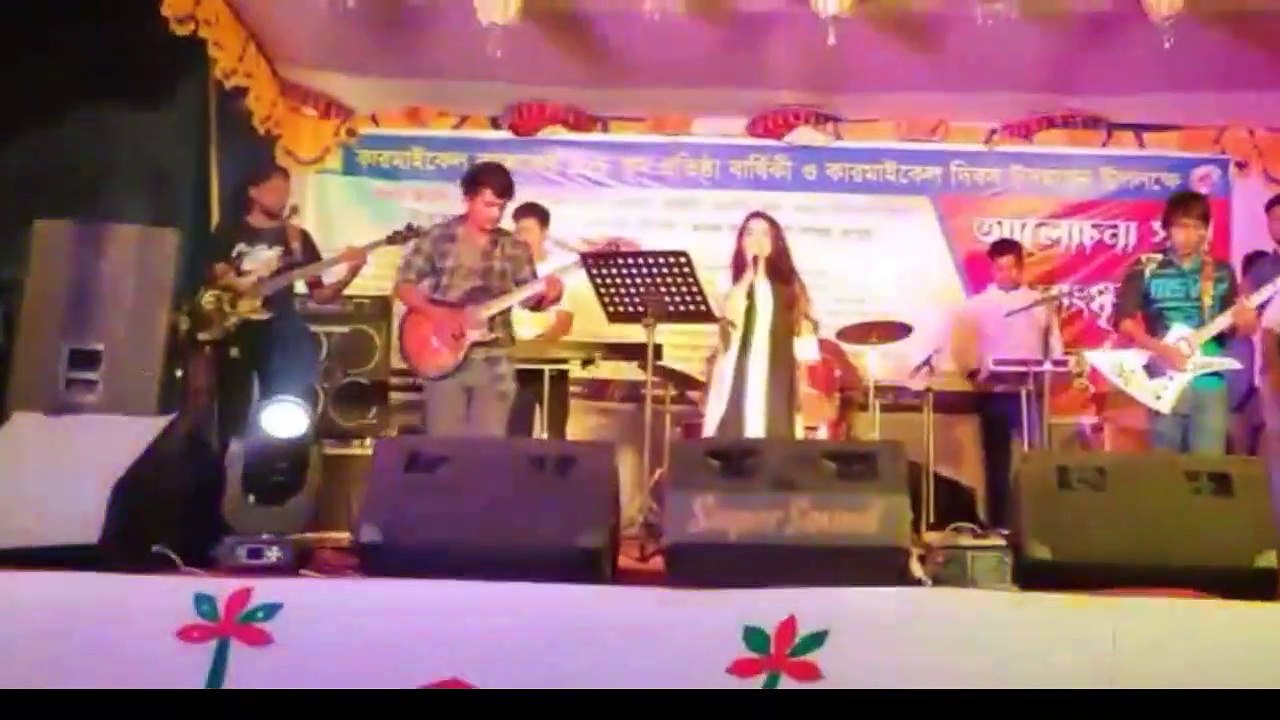 Haste Dekho Gaite Dekho - হাসতে দেখো গাইতে দেখো  - ayub bachchu  LRB
