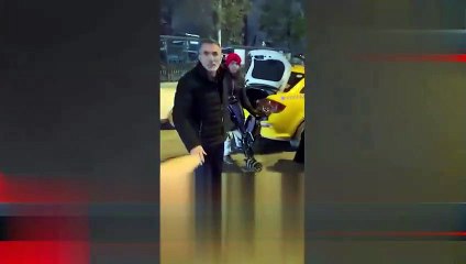 Bu kadarı da olmaz! Türk vatandaşı es geçip Arap müşteriyi tercih eden taksici kamerada