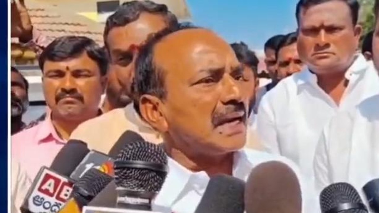 గజ్వేల్: తెరాస ప్రభుత్వాన్నిబొంద పెట్టాలి