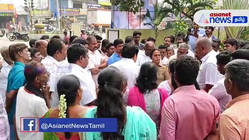 Watch : பேனர்களை அகற்ற எதிர்ப்பு தெரிவித்து போலீசாருடன் பாஜகவினர் வாக்குவாதம்! - அன்னூரில் பரபரப்பு!