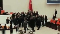 Meclis'te kavga: İYİ Partili vekil hastaneye kaldırıldı