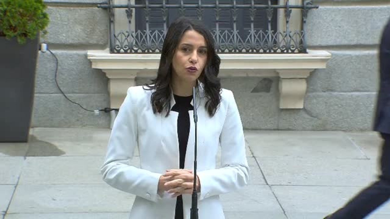 Arrimadas: "Estoy segura de que Edmundo va a rectificar y volver a la senda de la unidad
