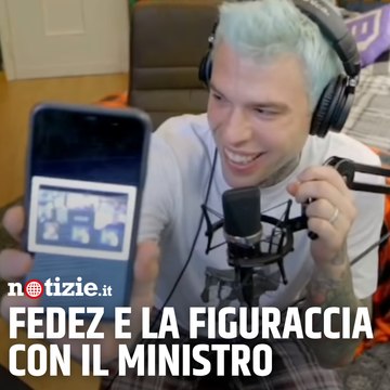 Fedez racconta la figuraccia durante una riunione: il divertente video