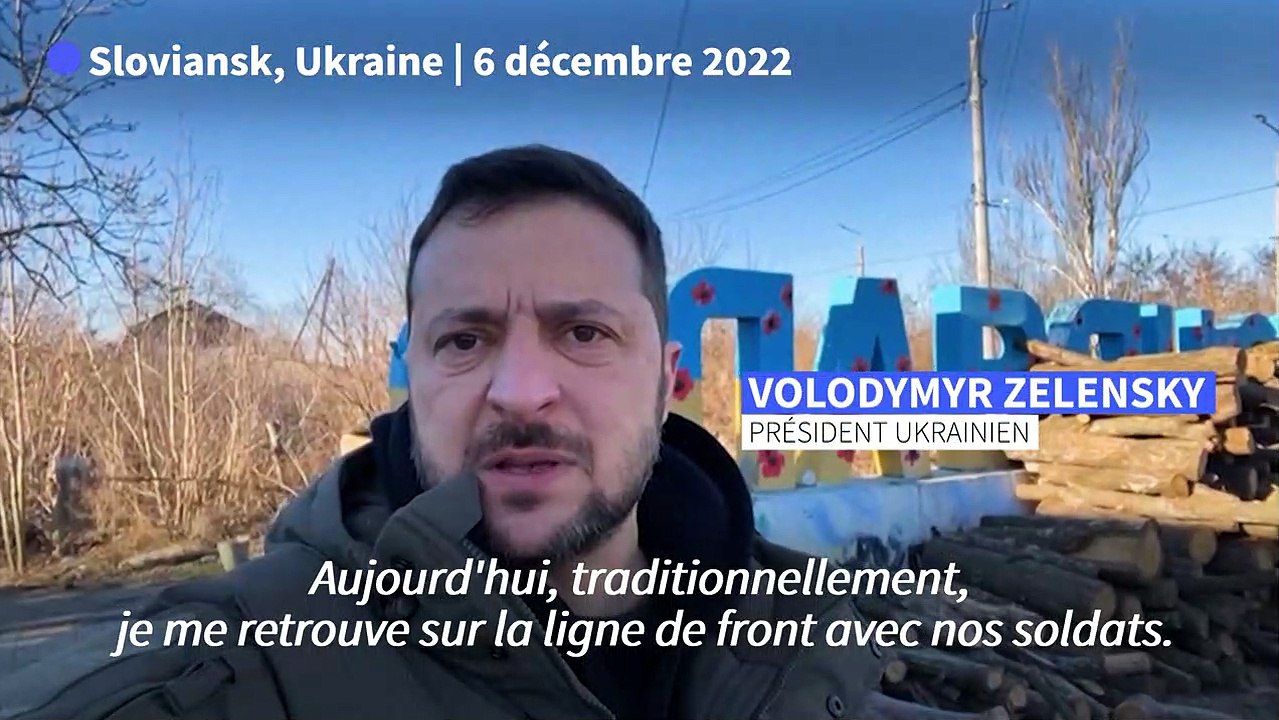 Zelensky félicite les soldats ukrainiens depuis Sloviansk, près de la ligne de front