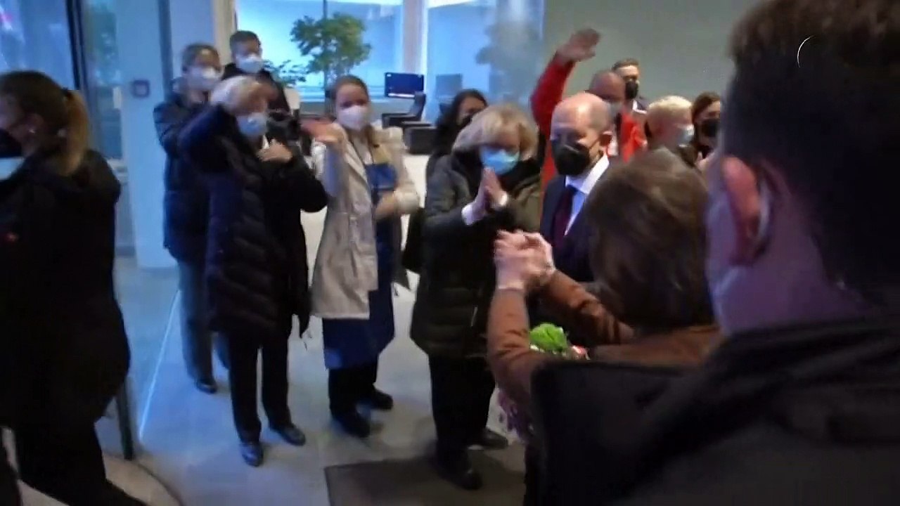 Ein Jahr Ampel: Zwischen Zeitenwende und Doppel-Wumms