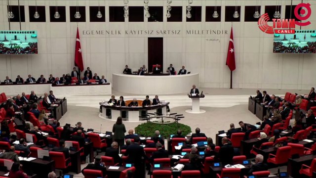 Bütçe görüşmelerinde Kürtçe gerilimi