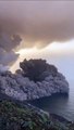 Les images magnifiques de l'éruption du volcan Stromboli en Sicile