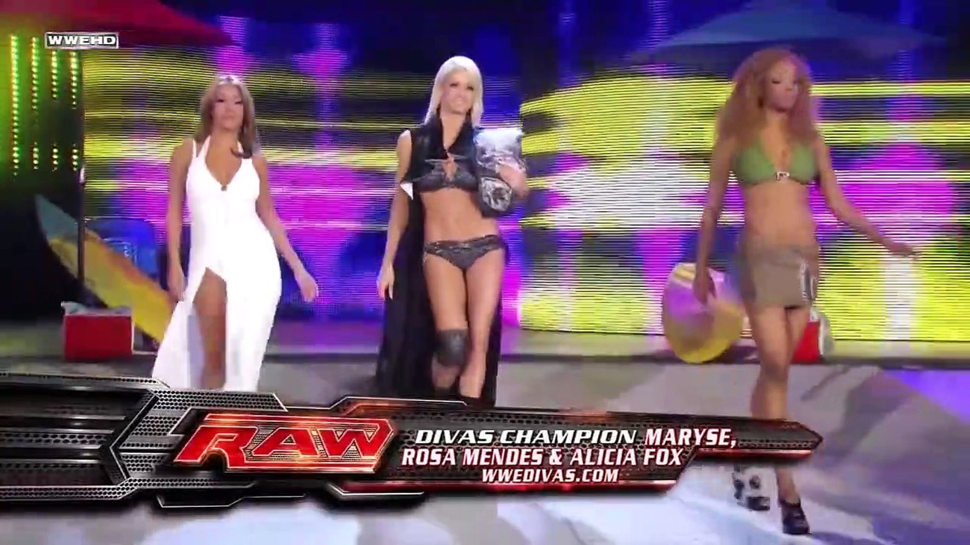 Divas Bikini Tag Team Match: Raw July 13, 2009 - video Dailymotion