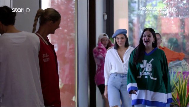 GNTM 5: Η εντυπωσιακή αλλαγή του Χρήστου Μπίρμπα- Έκοψε τα μαλλιά του και είναι... άλλος!