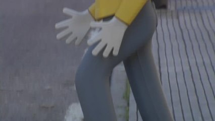 Original sistema para que los conductores paren en los pasos de cebra