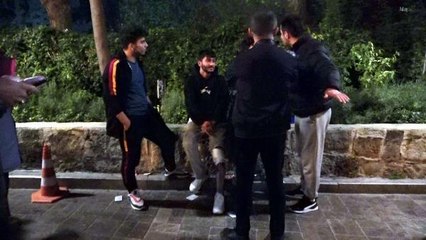 ANTALYA'DA BIÇAKLI 'YAN BAKMA' KAVGASI 4 YARALI