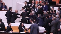 İYİ Parti, Meclis'teki yumruklu kavga sonrası AK Partili vekil için 