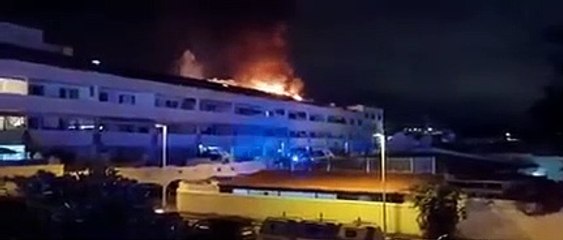 Incendio en un edificio de Playa Paraíso