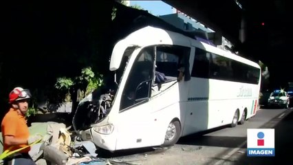 Fatal accidente en Periférico Sur deja un muerto y más de 40 heridos