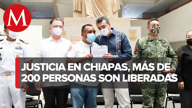 En Chiapas, Rutilio Escandón entregó constancias de libertad a 212 personas que estaban en penales
