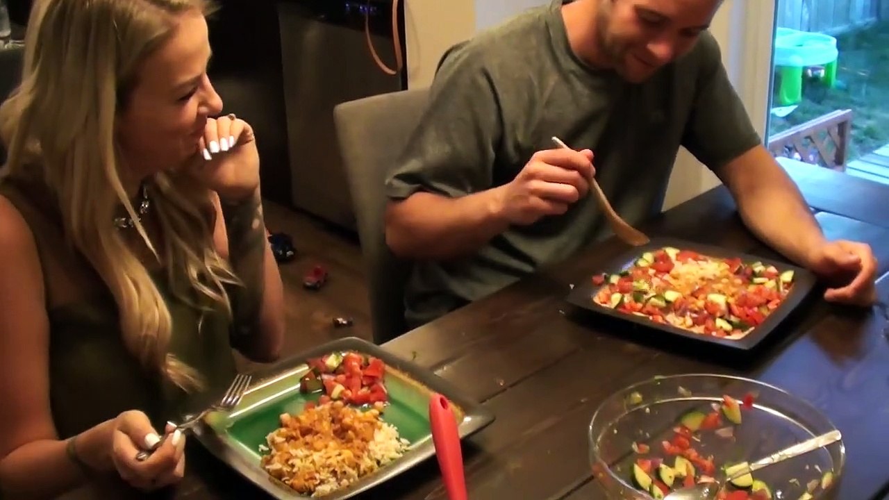 How to reduce muscle soreness & leg soreness after soccer or workout | Post match soccer recovery