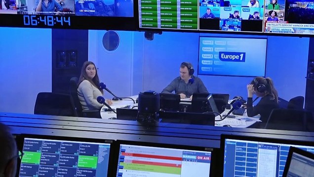 Des pistolets et des fusils avec un mode non létal