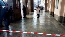 Ambientalisti lanciano vernice contro la Scala: bloccati in cinque
