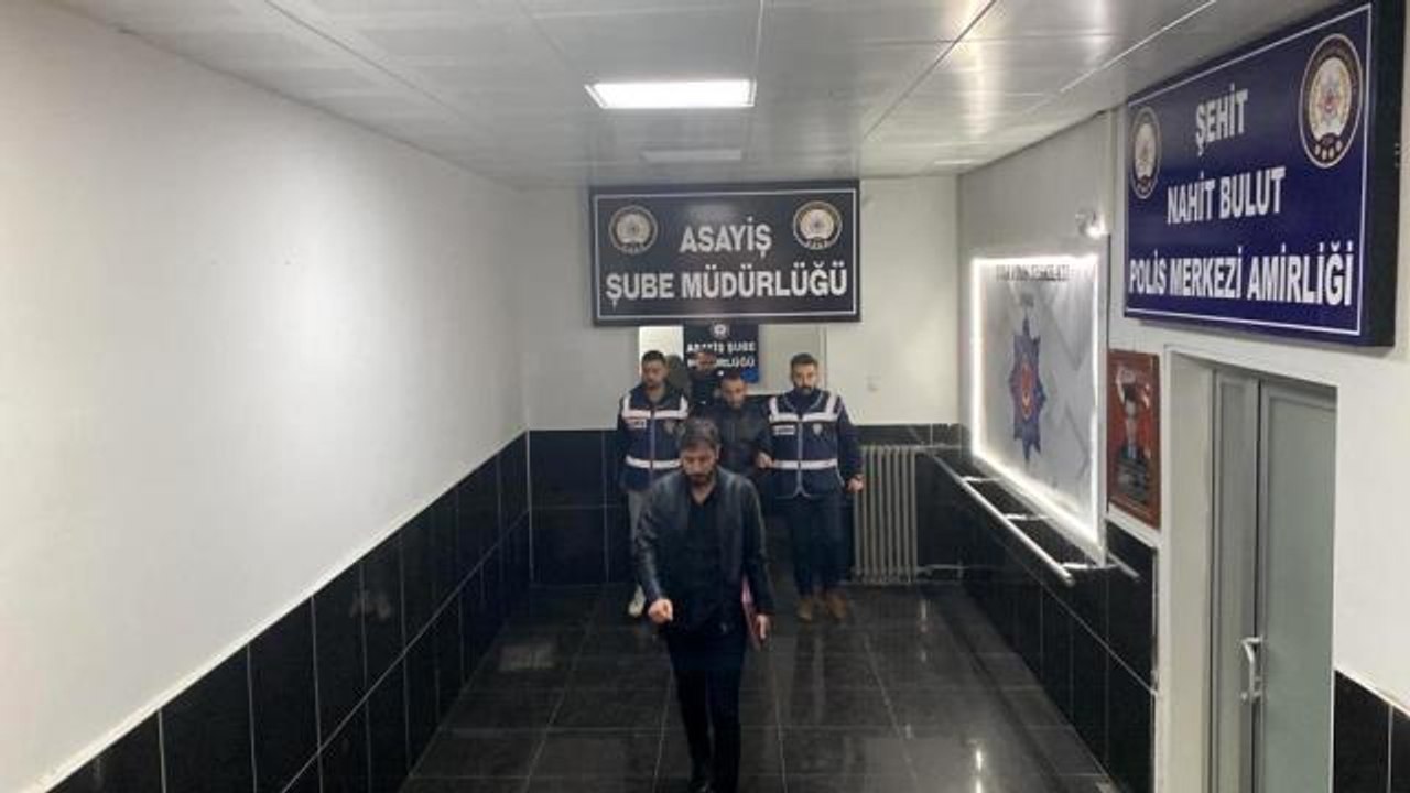 Tunceli'de uyuşturucu madde temin etmek için hırsızlık yapan 2 şüpheli tutuklandı