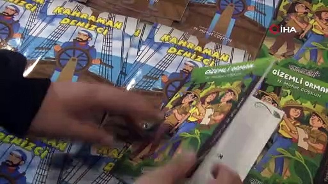 12 yaşında 5 kitap yazan çocuk fuarın gözdesi oldu