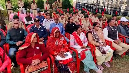 झंडा दिवस पर वीरांगनाओं का हुआ सम्मान