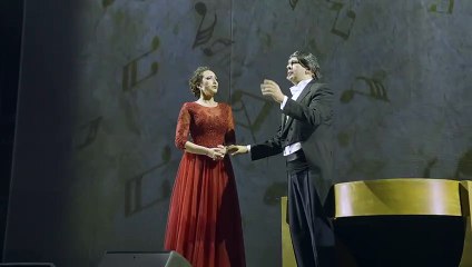 Muti va a vedere Zalone a Ravenna, pubblico in delirio - Video