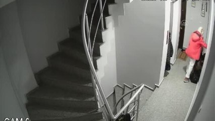 Halasının evinden hırsızlık yaptığı iddia edilen şüpheli yakalandı