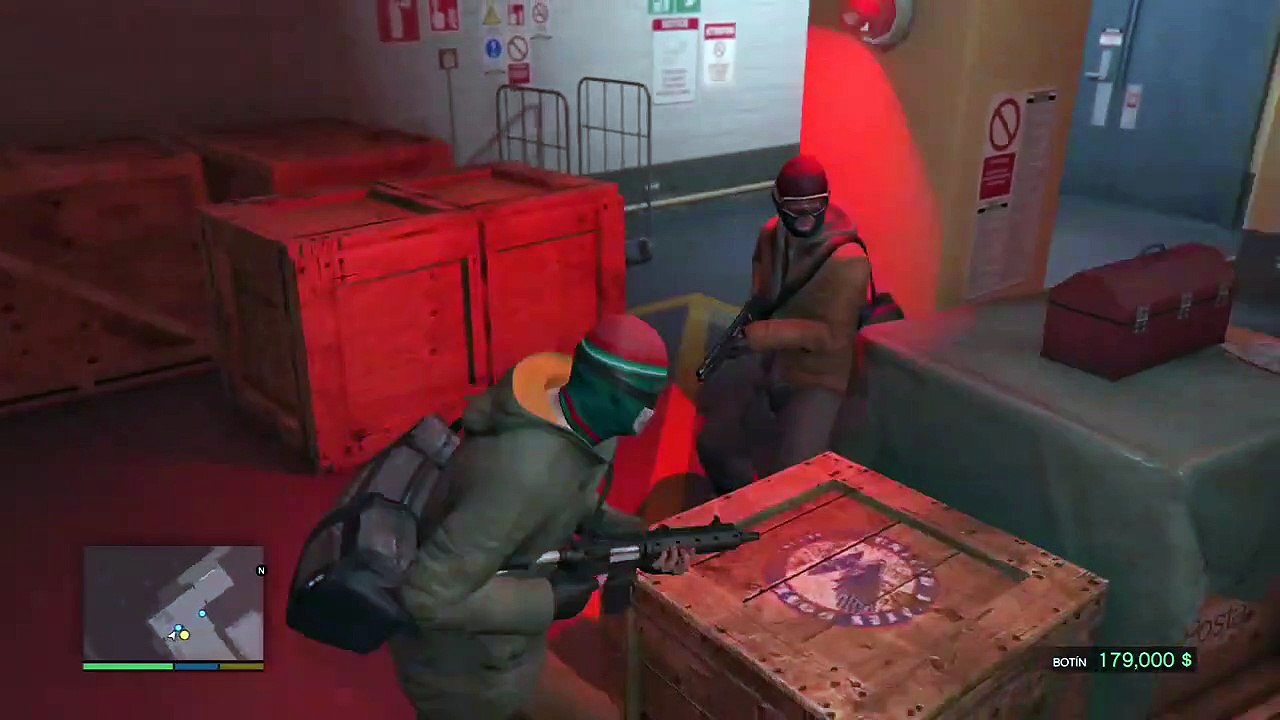 Gta 5 jugando  primera misión (atracadores de bancos)