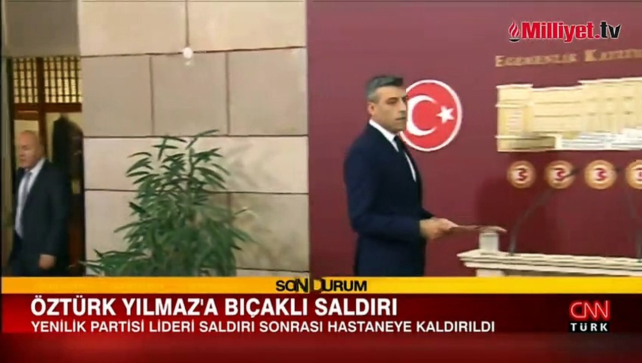 Yenilik Partisi Genel Başkanı Öztürk Yılmaz'a bıçaklı saldırı