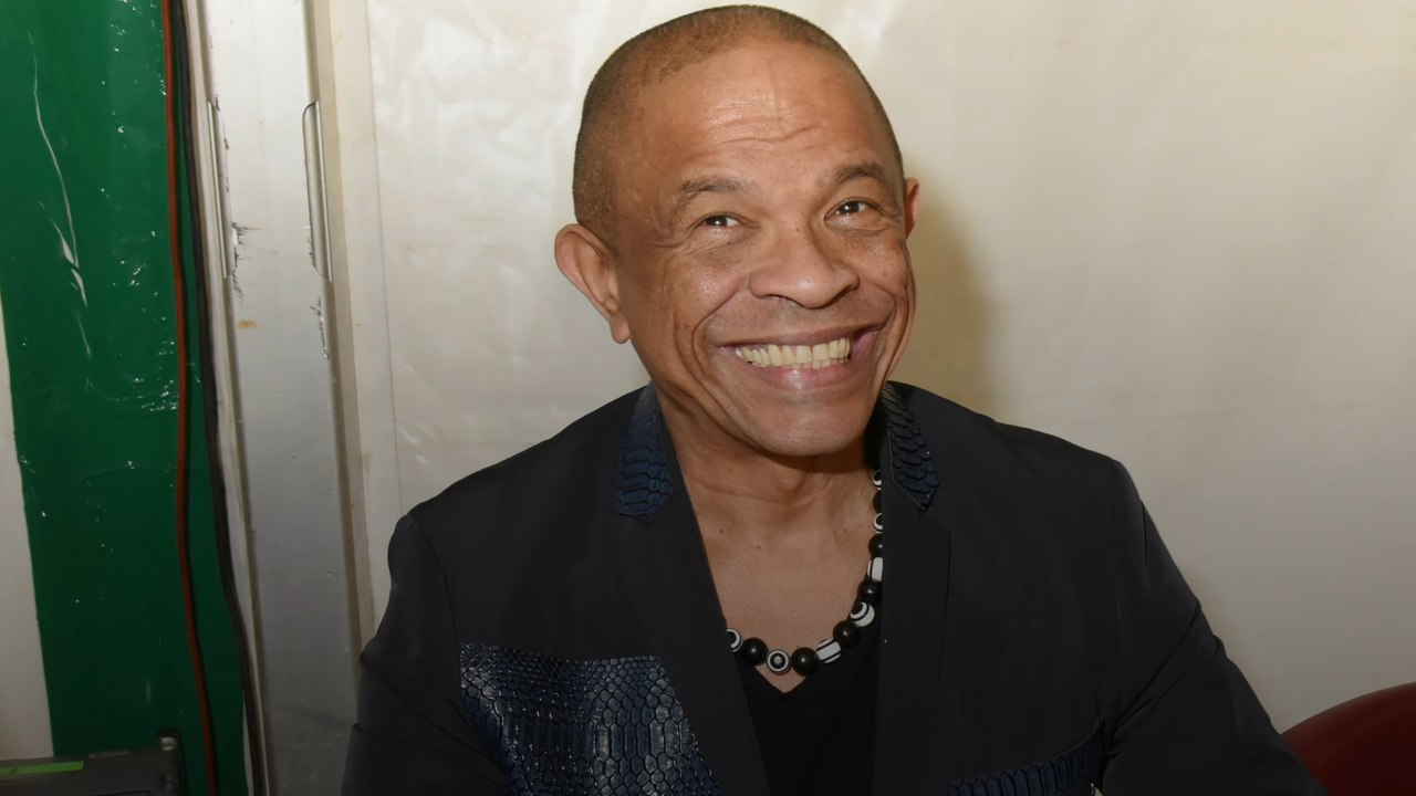 Le chanteur Francky Vincent, nommé chevalier des Arts et des Lettres