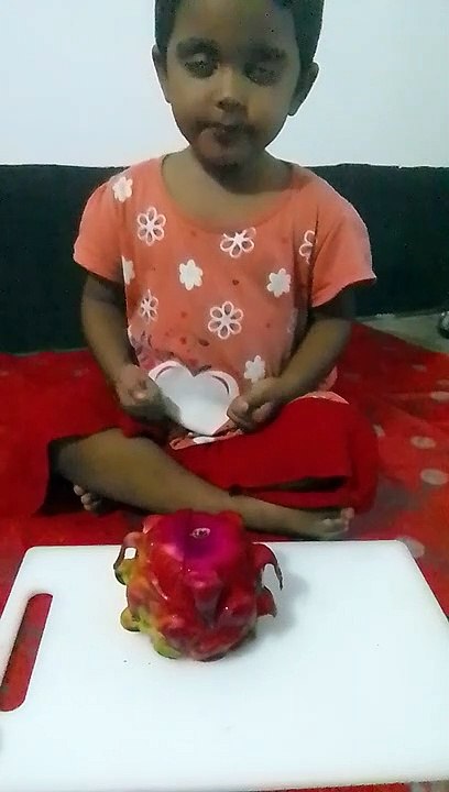 মরিয়ম কি ভেঙে দেখালো Samira & Mariam World's