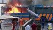 Video.... Ahmedabad : बीआरटीएस बस में भीषण आग
