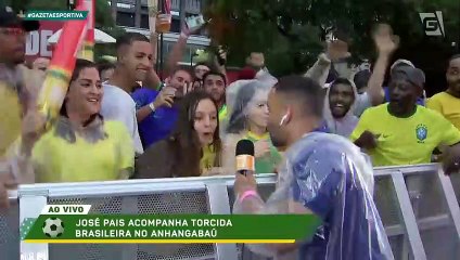 Confira a festa da torcida pela classificação do Brasil no Vale do Anhangabaú