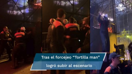 Integrante de Slipknot es confundido con fan por la seguridad y forceja antes de subir al escenario