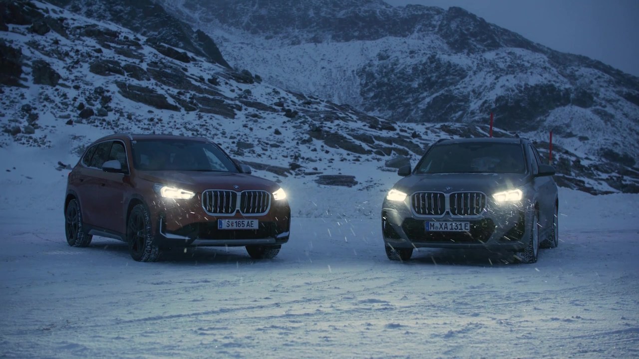 Der neue BMW X1 und der neue BMW iX1 beim Wintertraining in Sölden