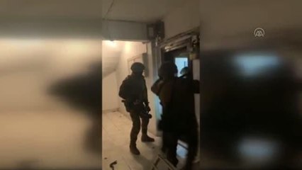 İstanbul'da "şok evlerine" yönelik operasyonda 47 düzensiz göçmen yakalandı