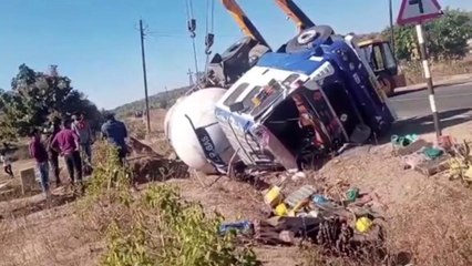 विदिशा: अनियंत्रित होकर पलटा गैस से भरा टैंकर, देखने वाले रह गए दंग...