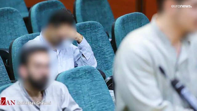 Иран: смертная казнь за ведение войны против бога