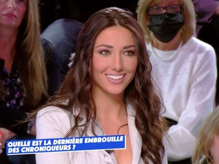 « Elle excite tout le monde » : La drôle de révélation de Delphine Wespiser qui fait réagir le plateau de TPMP