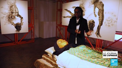 L'art pour exorciser le passé : les peintures au feu de Géraldine Tobe