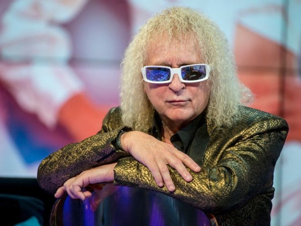 Michel Polnareff se défend après les propos de Laury Thilleman : "On a transformé un truc technique en caprice"