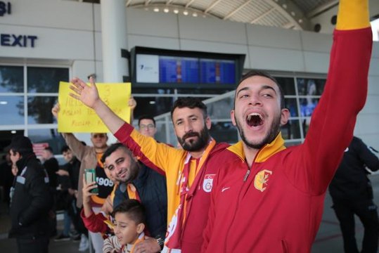 Galatasaray Futbol Takımı, kamp için Antalya'ya geldi