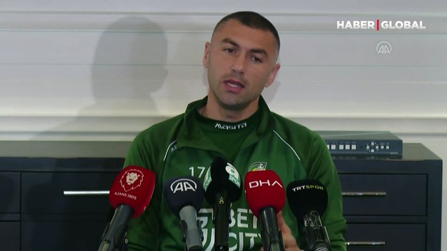 Burak Yılmaz: Yabancı sınırı olmasa Galatasaray'da şu anda bir Türk futbolcu sahaya çıkabilir mi?